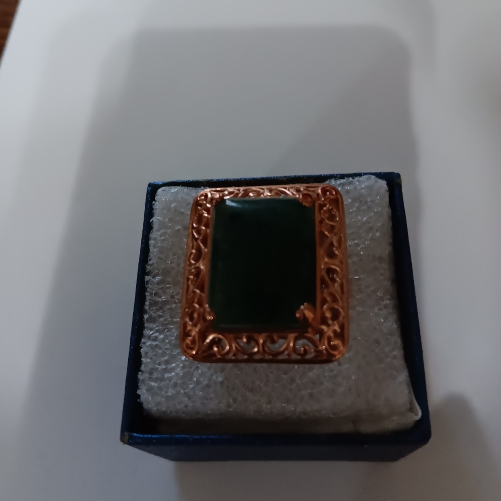 Ladies Ring